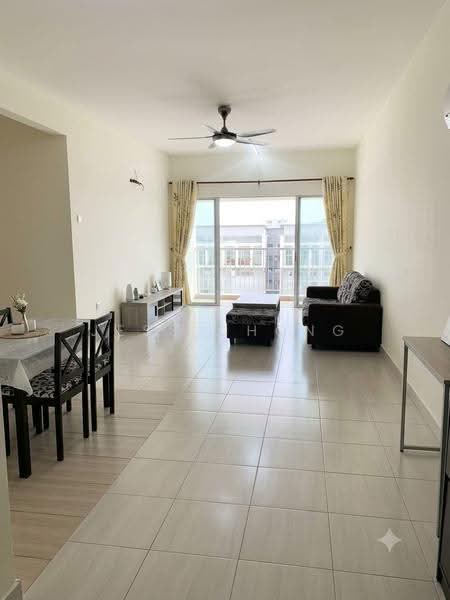 Kediaman Servis untuk Dijual di Koi Kinrara - Jess Chong - Living Room - PropertyGuru.com.my