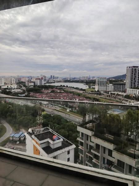 Kediaman Servis untuk Dijual di Univ 360 Place - Sally Wong - View - PropertyGuru.com.my