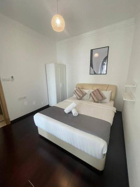 Service Residence for Sale at R&F Princess Cove Phase 1 - Bryan Chiew - Bedroom - PropertyGuru.com.my
