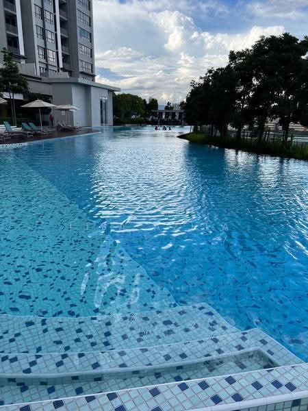 Service Residence for Sale at The Era @ Duta North - Lisa Azila - Pool - PropertyGuru.com.my