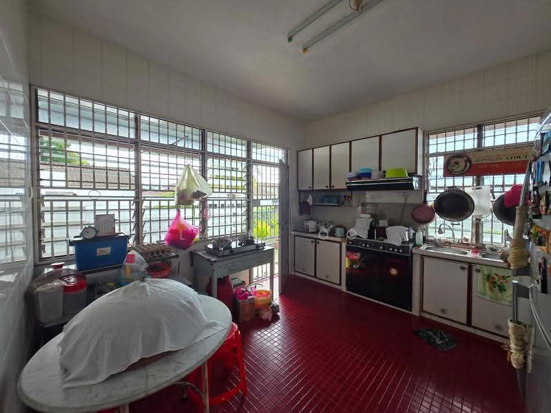 Rumah Berkembar untuk Dijual di Jelutong (Penang) - Elaine Ooi - Kitchen - PropertyGuru.com.my