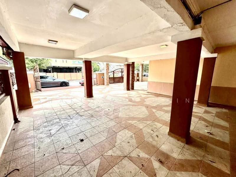 2-storey Terraced House for Sale in Bandar Tun Hussein Onn (Cheras) - Shafiq Amerudin - Exterior - PropertyGuru.com.my