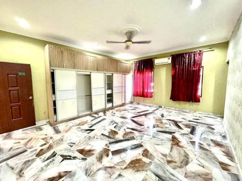 2-storey Terraced House for Sale in Bandar Tun Hussein Onn (Cheras) - Shafiq Amerudin - Bedroom - PropertyGuru.com.my
