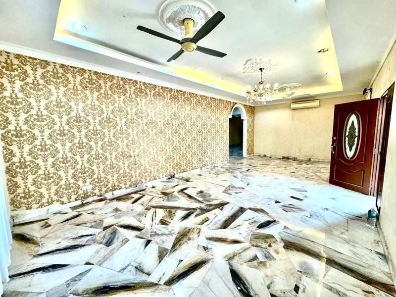 2-storey Terraced House for Sale in Bandar Tun Hussein Onn (Cheras) - Shafiq Amerudin - Living Room - PropertyGuru.com.my