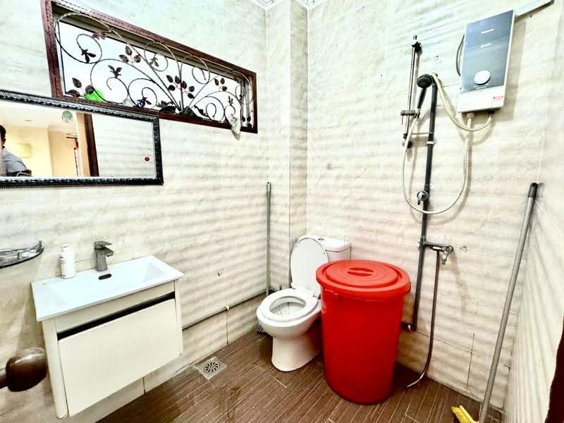 2-storey Terraced House for Sale in Bandar Tun Hussein Onn (Cheras) - Shafiq Amerudin - Bathroom - PropertyGuru.com.my