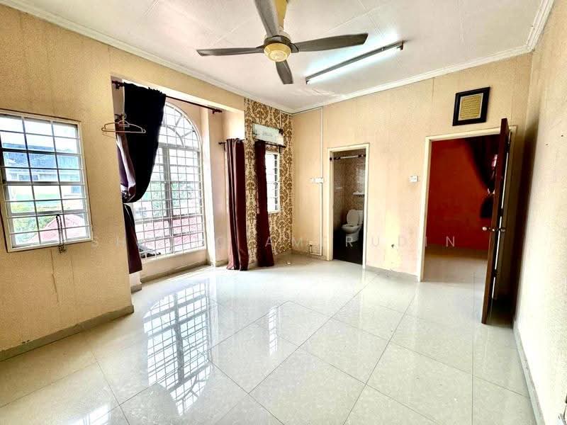 2-storey Terraced House for Sale in Bandar Tun Hussein Onn (Cheras) - Shafiq Amerudin - Interior - PropertyGuru.com.my
