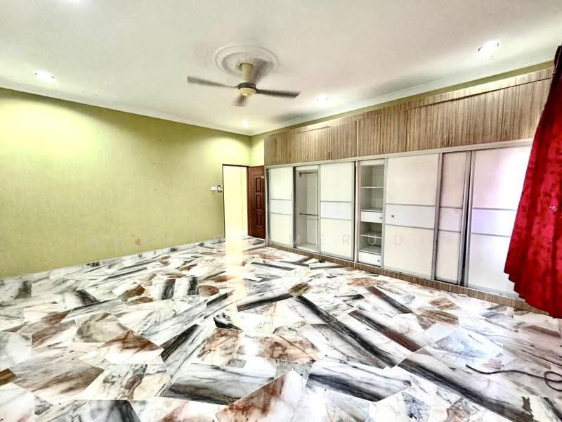 2-storey Terraced House for Sale in Bandar Tun Hussein Onn (Cheras) - Shafiq Amerudin - Bedroom - PropertyGuru.com.my