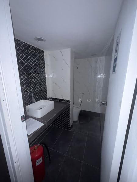 Office for Rent in Damansara Heights (Kuala Lumpur) - Elvis Kok - Bathroom - PropertyGuru.com.my