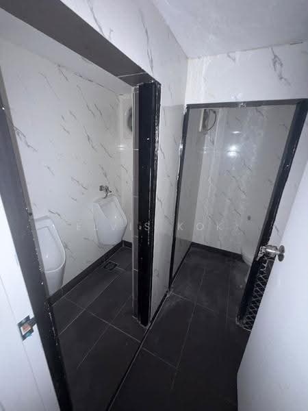Office for Rent in Damansara Heights (Kuala Lumpur) - Elvis Kok - Bathroom - PropertyGuru.com.my