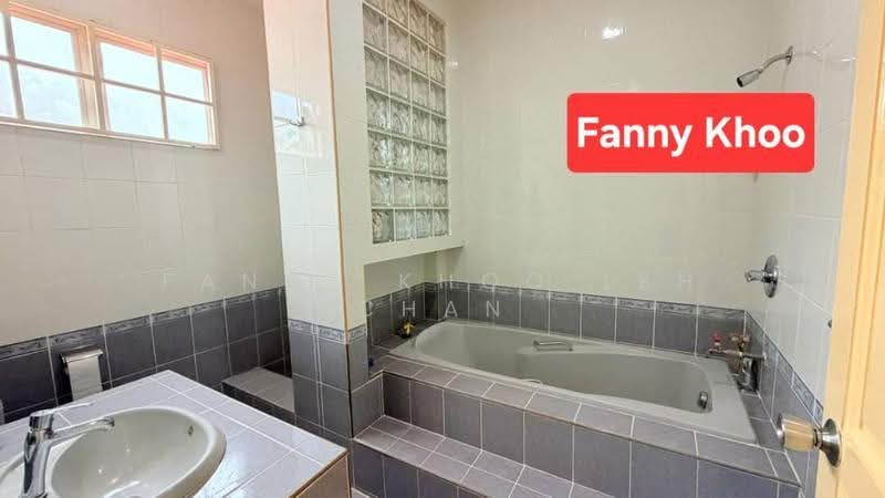 Semi-Detached House for Sale in Kota Kinabalu (Sabah) - Fanny Khoo Leh Chan - Bathroom - PropertyGuru.com.my