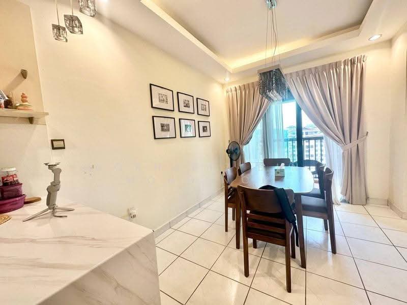 Kondominium untuk Dijual di Armanee - Norhafiz Bin Mohd Nor - Dining Room - PropertyGuru.com.my