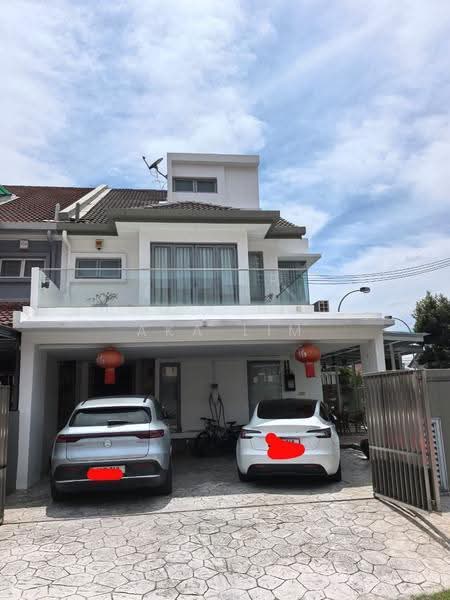 Townhouse for Rent in Kajang (Selangor) - Aka Lim - Exterior - PropertyGuru.com.my