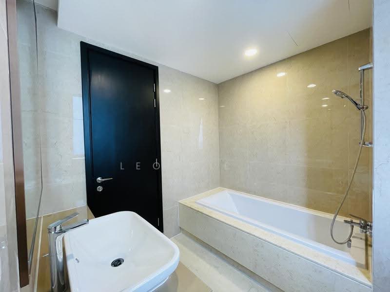 Kondominium untuk Disewa di Agile Mont Kiara - Leonnie . - Bathroom - PropertyGuru.com.my