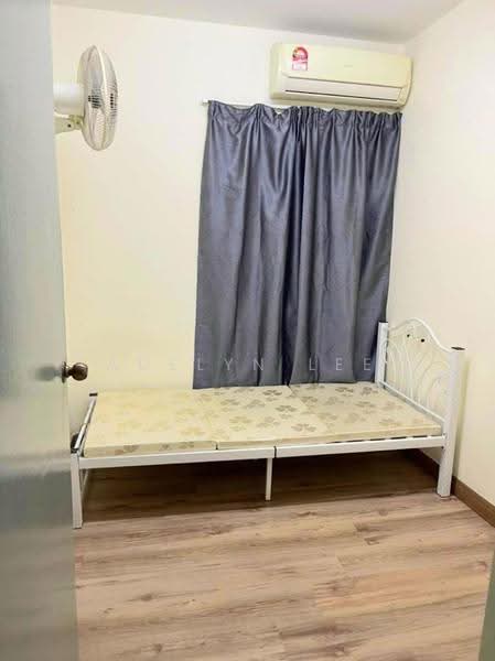 Kondominium untuk Dijual di De Tropicana - Adelyn Lee - Bedroom - PropertyGuru.com.my