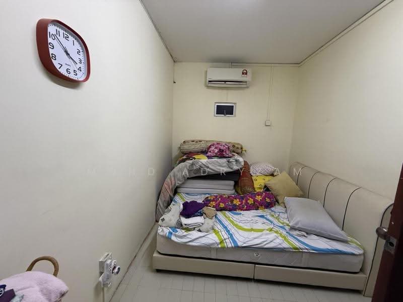 2-storey Terraced House for Sale in Seksyen 19 (Shah Alam) - Mohd Adryzam - Bedroom - PropertyGuru.com.my