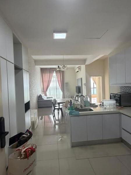 Kediaman Servis untuk Disewa di KU Suites - Victoria Chew - Living Room - PropertyGuru.com.my