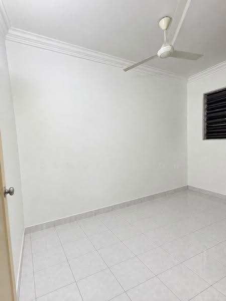 2-storey Terraced House for Sale in Taman Bukit Minyak (Bukit Minyak) - Samuel Yeoh - Interior - PropertyGuru.com.my
