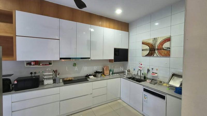 Cluster House for Rent in Bukit Indah (Iskandar Puteri (Nusajaya)) - Larry Ng - Kitchen - PropertyGuru.com.my