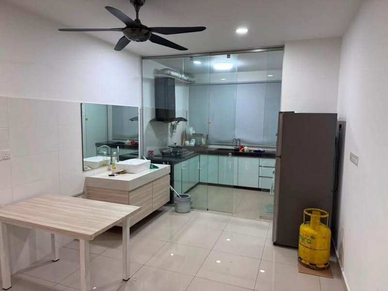 2-storey Terraced House for Rent in Kluang (Johor) - Shanel Tee - Kitchen - PropertyGuru.com.my