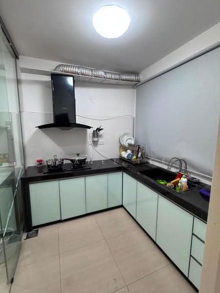 2-storey Terraced House for Rent in Kluang (Johor) - Shanel Tee - Kitchen - PropertyGuru.com.my