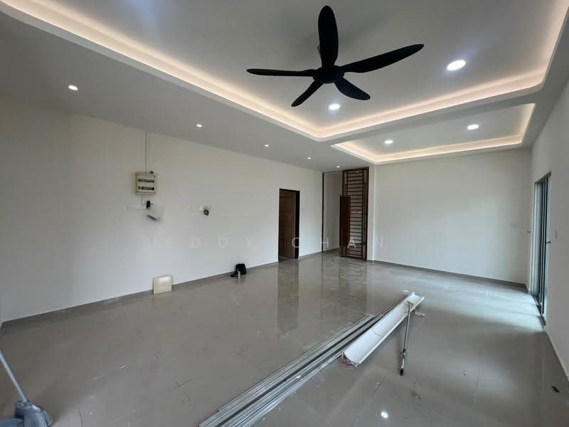 Rumah Teres 1-Tingkat untuk Dijual di Taman Mutiara Rini (Skudai) - Eddy Chan - Living Room - PropertyGuru.com.my