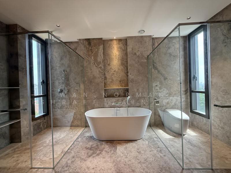Kondominium untuk Dijual di The Peak - Wan Norman Ishraff Zainal Abidin - Bathroom - PropertyGuru.com.my