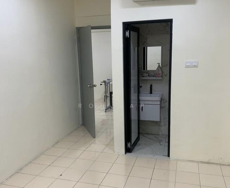 Pangsapuri untuk Dijual di Puncak Desa Apartment - Ron Yap - Bathroom - PropertyGuru.com.my