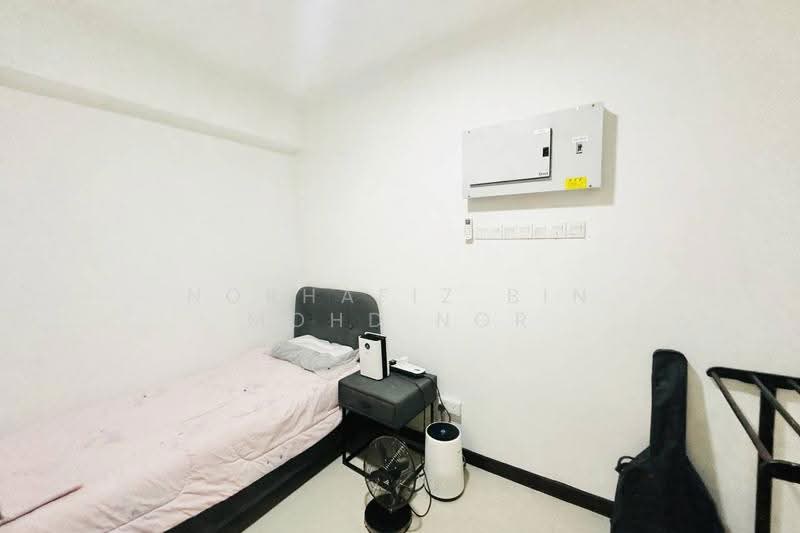 Kondominium untuk Dijual di Armanee Terrace - Norhafiz Bin Mohd Nor - Bedroom - PropertyGuru.com.my