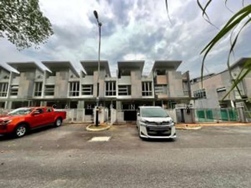 4-storey Terraced House for Sale in Selayang (Selangor) - Catherine Lum - Exterior - PropertyGuru.com.my
