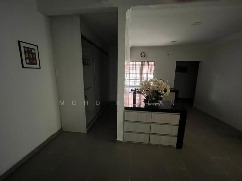 1-storey Terraced House for Sale in Taman Wilayah Selayang (Selayang) - Mohd Riduan - Interior - PropertyGuru.com.my