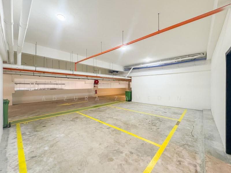 Bungalow House untuk Dijual di Southville City Bangi (Dengkil) - Adzura Zamedin - Car Park - PropertyGuru.com.my
