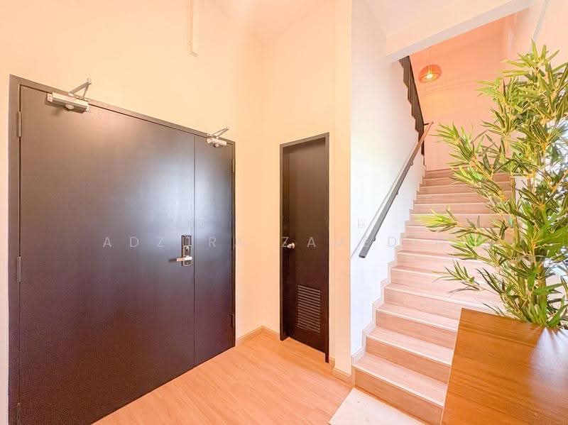 Bungalow House untuk Dijual di Southville City Bangi (Dengkil) - Adzura Zamedin - Entrance - PropertyGuru.com.my
