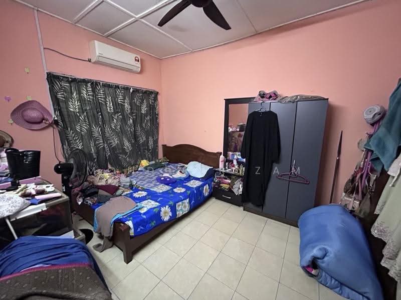 1-storey Terraced House for Sale in Seksyen 17 (Shah Alam) - Mohd Adryzam - PropertyGuru.com.my