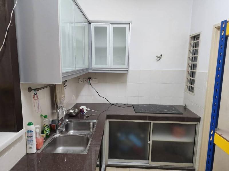 Kondominium untuk Dijual di Aman Heights Condominium - Sally Wong - Kitchen - PropertyGuru.com.my