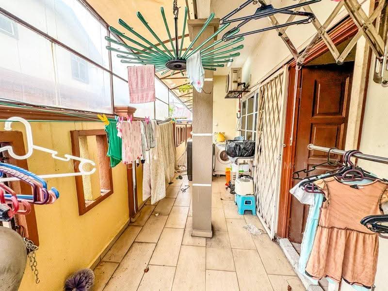 2-storey Terraced House for Sale in Seksyen 8 (Shah Alam) - Mohd Nor Fahmi - Balcony - PropertyGuru.com.my