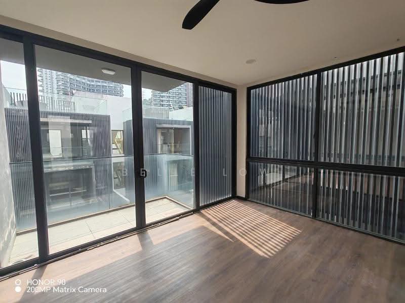 4-storey Terraced House for Sale in Damansara Perdana (Selangor) - Belle Low - Balcony - PropertyGuru.com.my
