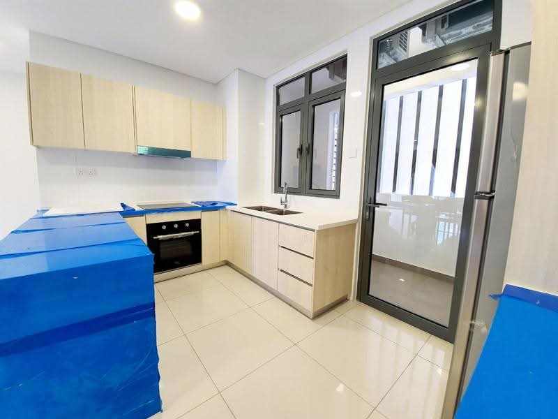 Condominium for Sale at Vivo Residential Suites - Leon Fang - PropertyGuru.com.my