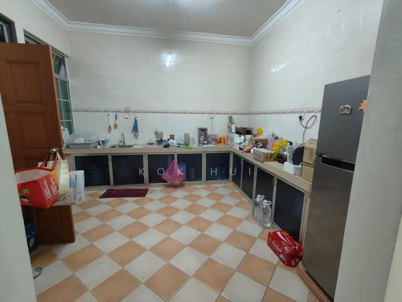 Rumah Teres 2-Tingkat untuk Dijual di Taman Desa Tebrau (Tebrau) - Kok Hui - Kitchen - PropertyGuru.com.my