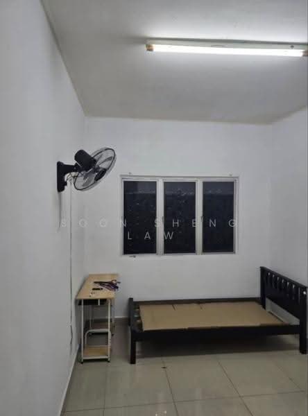 Apartment for Sale at Taman Tropika - Soon Sheng Law - Bedroom - PropertyGuru.com.my