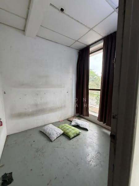 Shop for Rent in Bukit Minyak (Penang) - Desmond Chuah - Interior - PropertyGuru.com.my