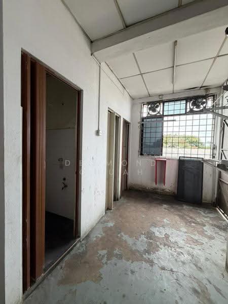 Shop for Rent in Bukit Minyak (Penang) - Desmond Chuah - Interior - PropertyGuru.com.my