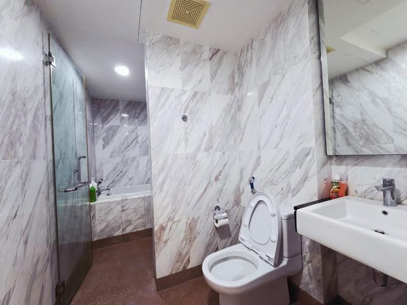 Service Residence for Sale at Imperia - Sky Khoo - Bathroom - PropertyGuru.com.my