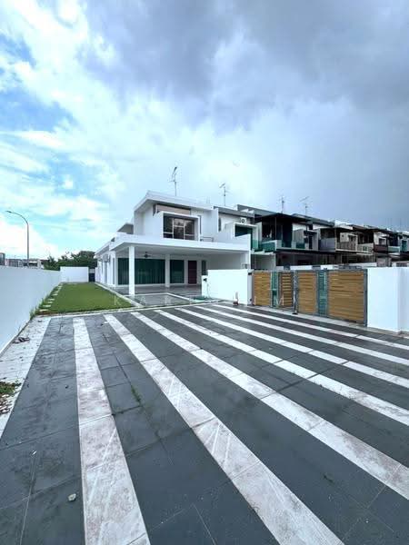 2-storey Terraced House for Sale in Taman Setia Indah (Tebrau) - Karl Lim - Exterior - PropertyGuru.com.my