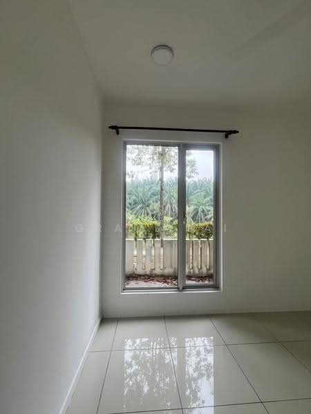Rumah Teres untuk Disewa di Bandar Tropicana Aman (Telok Panglima Garang) - Grace Lai - View - PropertyGuru.com.my