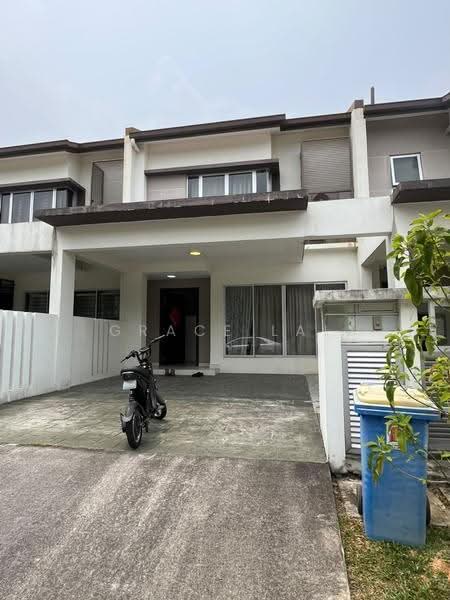 Rumah Teres untuk Disewa di Bandar Tropicana Aman (Telok Panglima Garang) - Grace Lai - Exterior - PropertyGuru.com.my