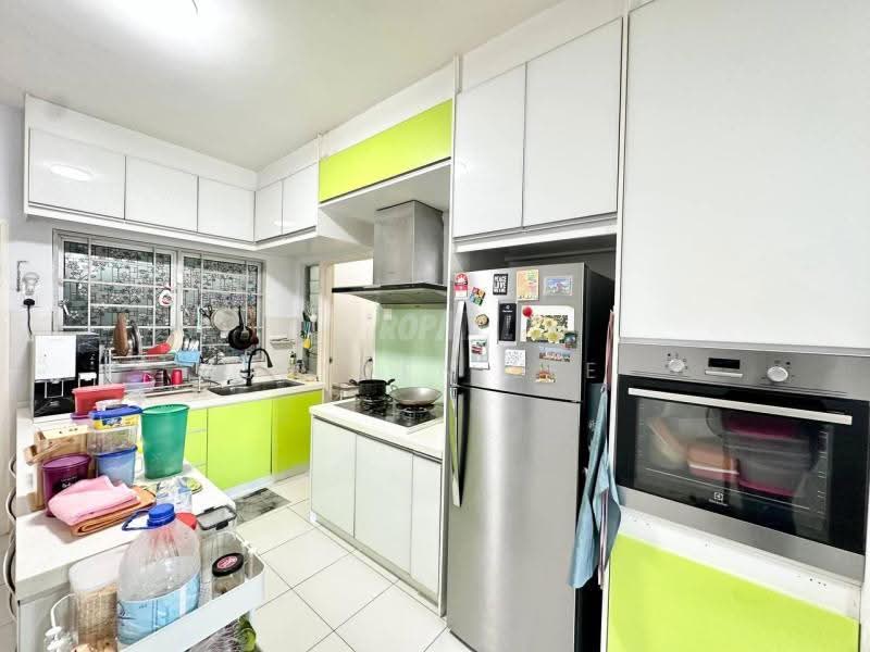 Pangsapuri untuk Dijual di Mewah 9 Residence - Jayden Lee - Kitchen - PropertyGuru.com.my