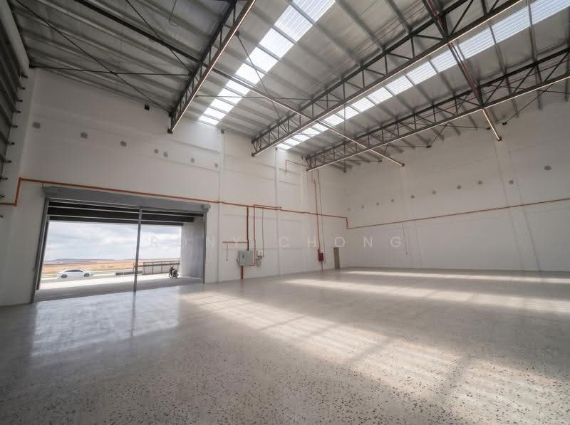 Factory for Sale in Sungai Buloh (Selangor) - Rony Chong - Interior - PropertyGuru.com.my