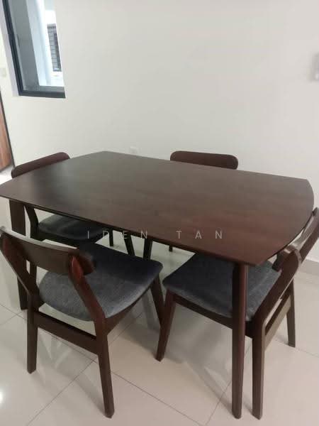 Service Residence for Sale at Veranda Residence - Iden Tan - Dining Room - PropertyGuru.com.my