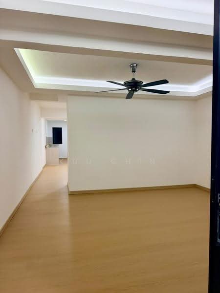Rumah Teres 2-Tingkat untuk Dijual di Taman Megah Ria (Masai) - Kuu Chin - Living Room - PropertyGuru.com.my