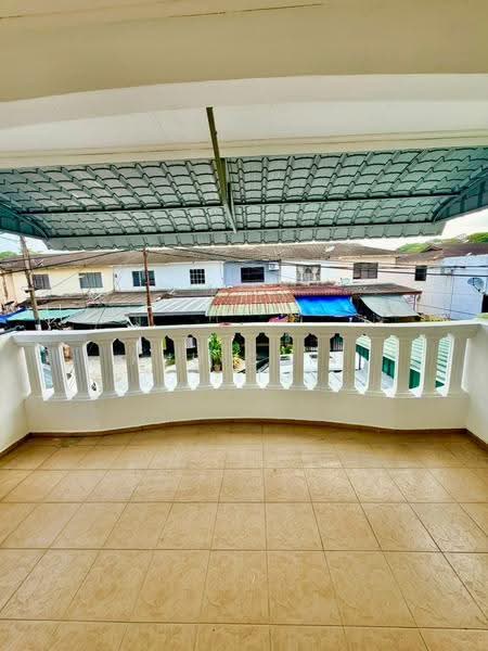 Rumah Teres 2-Tingkat untuk Dijual di Taman Megah Ria (Masai) - Kuu Chin - Balcony - PropertyGuru.com.my